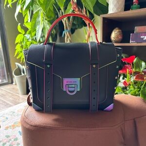 Manhattan Medium Contrast-Trim Leather Satchel